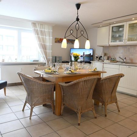 Strandnahe Ferienwohnung, Zentral Gelegen, Wlan Und Balkon, Andreas Dirks-Str. 1 Westerland Dış mekan fotoğraf